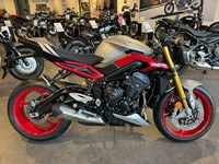 Neumotorrad Triumph Street Triple 765 RX 