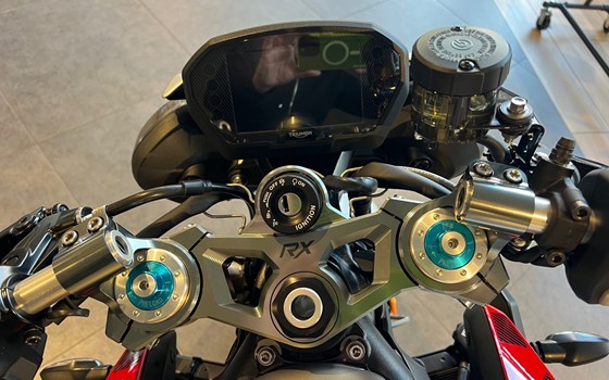 Neufahrzeug Triumph Street Triple 765 RX - Bild 4