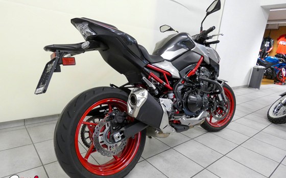 Gebrauchtmotorrad Kawasaki Z900 - Bild 3