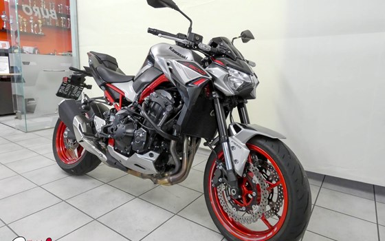 Gebrauchtmotorrad Kawasaki Z900 - Bild 1