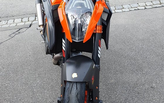 Gebrauchtmotorrad KTM 1290 Super Duke R - Bild 2
