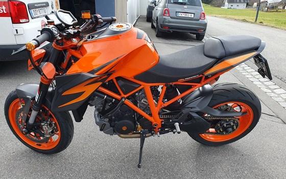 Gebrauchtmotorrad KTM 1290 Super Duke R - Bild 3