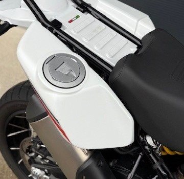 Gebrauchtmotorrad Ducati DesertX - Bild 4