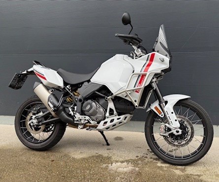 Gebrauchtmotorrad Ducati DesertX