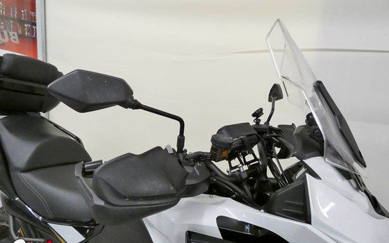 Gebrauchtmotorrad Kawasaki Versys 1100 SE - Bild 6