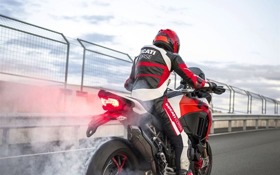 Neufahrzeug Ducati Multistrada V4 RS - Bild 16