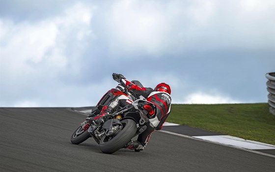 Neufahrzeug Ducati Multistrada V4 RS - Bild 9