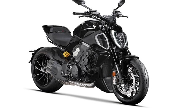 Gebrauchtmotorrad Ducati Diavel V4 - Bild 2