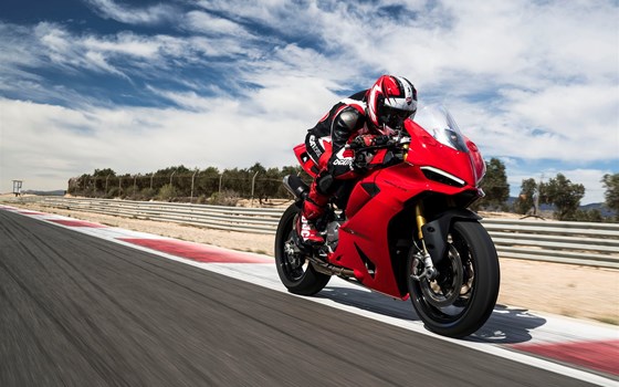 Gebrauchtmotorrad Ducati Panigale V2 S - Bild 5