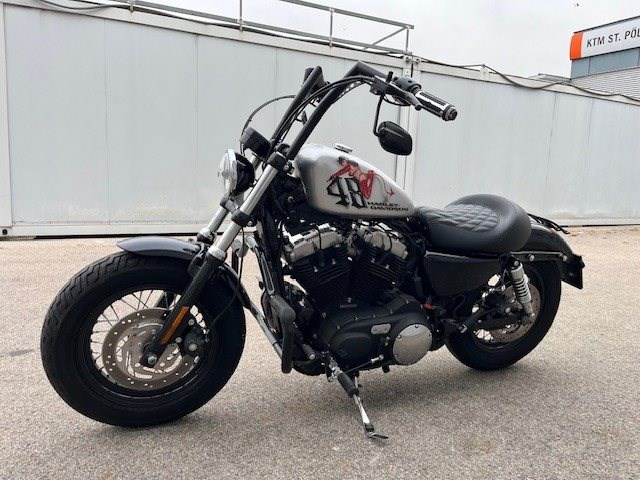 Harley-Davidson Sportster XL 1200X Forty-Eight (schwarz) - Bild 10