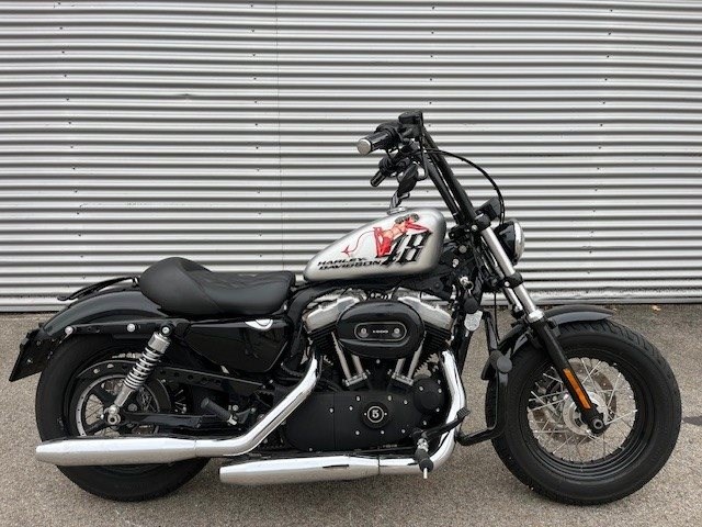 Harley-Davidson Sportster XL 1200X Forty-Eight (schwarz) - Bild 2