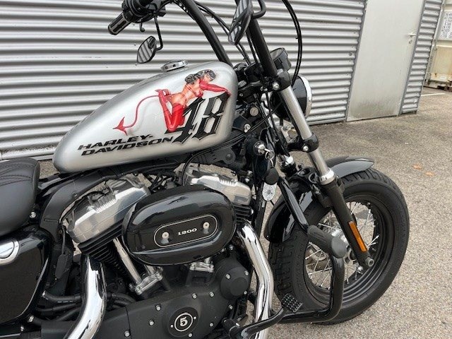 Harley-Davidson Sportster XL 1200X Forty-Eight (schwarz) - Bild 3