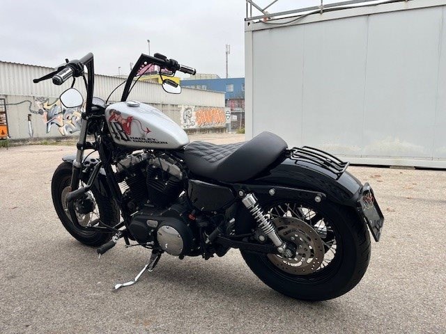 Harley-Davidson Sportster XL 1200X Forty-Eight (schwarz) - Bild 9