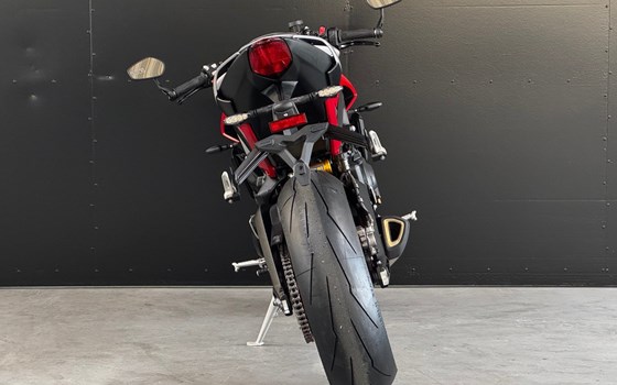 Neufahrzeug Triumph Street Triple RX - Bild 4