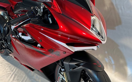 Gebrauchtmotorrad MV Agusta F4 LH44 - Bild 3