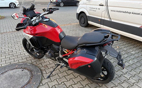 Gebrauchtmotorrad Ducati Multistrada V4 S - Bild 2