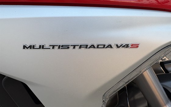 Gebrauchtmotorrad Ducati Multistrada V4 S - Bild 9