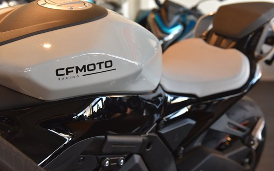 Neufahrzeug CFMOTO 675SR-R - Bild 4