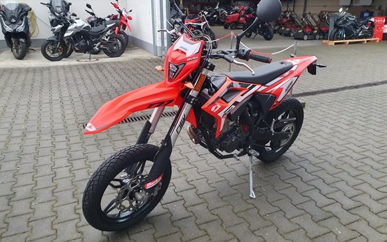 Gebrauchtmotorrad Beta RR 125 4T SM - Bild 4