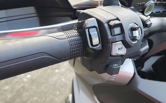 Gebrauchtmotorrad Honda ADV350 - Bild 18