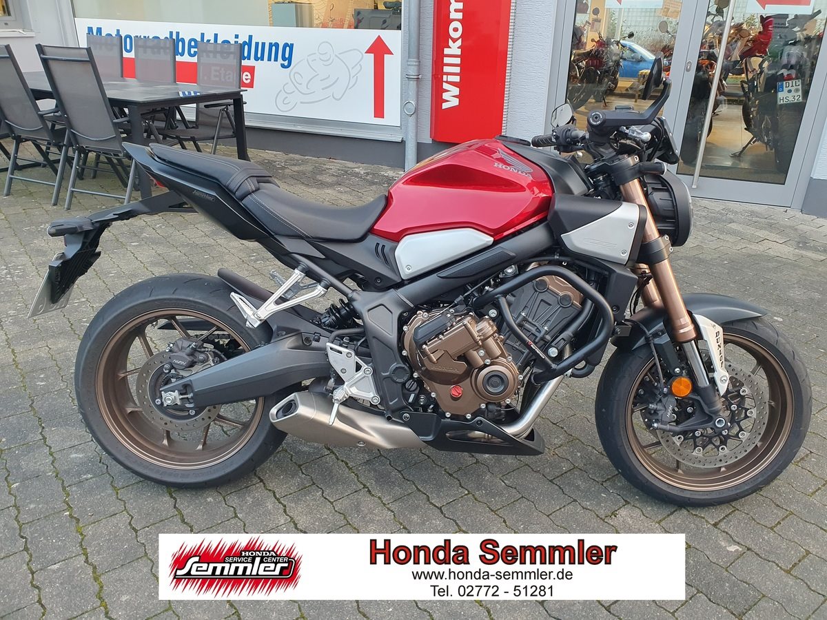 Honda CB650R E-Clutch