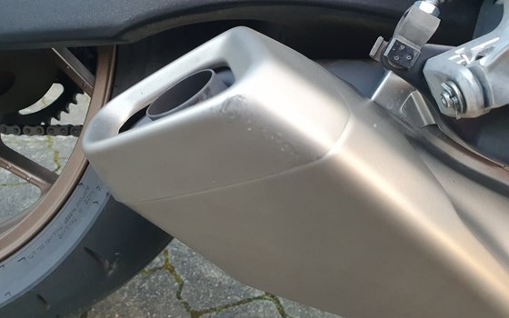 Gebrauchtmotorrad Honda CB650R E-Clutch - Bild 12