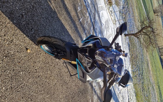 Gebrauchtmotorrad CFMOTO 450SR S - Bild 3