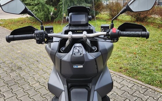 Gebrauchtmotorrad Honda ADV350 - Bild 5