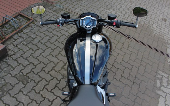 Gebrauchtmotorrad Triumph Rocket 3 Storm R - Bild 7