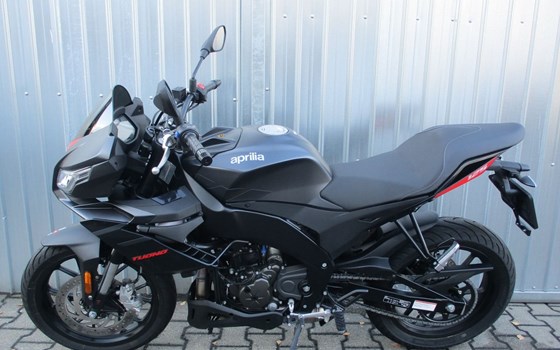 Gebrauchtmotorrad Aprilia Tuono 125 - Bild 4