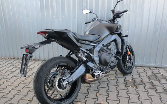 Gebrauchtmotorrad Yamaha MT-09 Y-AMT - Bild 6