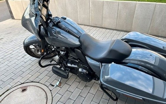 Gebrauchtmotorrad Harley-Davidson Touring Street Glide ST - Bild 3