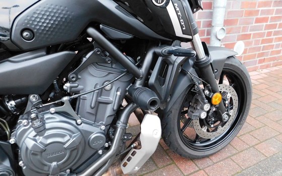 Gebrauchtmotorrad Yamaha MT-07 Pure - Bild 18