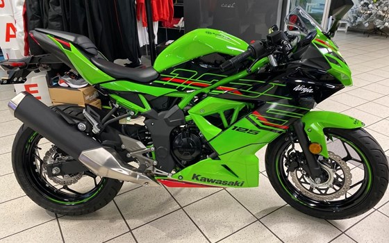 Gebrauchtmotorrad Kawasaki Ninja 125 - Bild 11