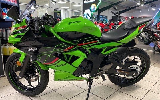 Gebrauchtmotorrad Kawasaki Ninja 125 - Bild 13