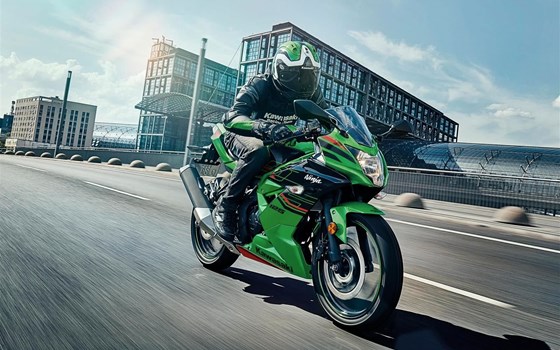 Gebrauchtmotorrad Kawasaki Ninja 125 - Bild 15