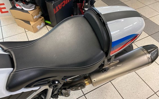 Gebrauchtmotorrad BMW R nineT Racer - Bild 12
