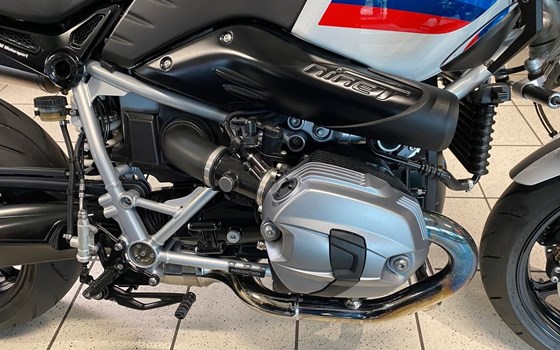 Gebrauchtmotorrad BMW R nineT Racer - Bild 13