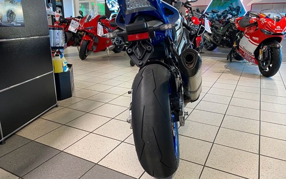 Gebrauchtmotorrad BMW S 1000 RR - Bild 2