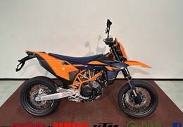 Neumotorrad KTM 690 SMC R