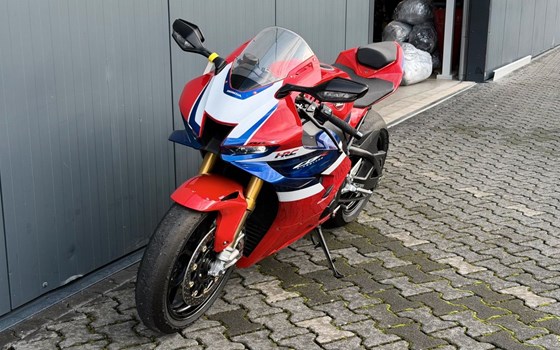 Gebrauchtmotorrad Honda CBR1000RR-R Fireblade SP - Bild 6
