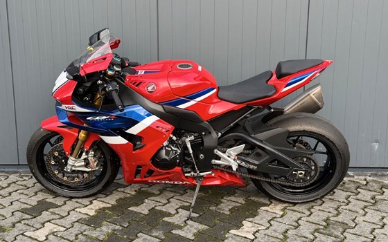 Gebrauchtmotorrad Honda CBR1000RR-R Fireblade SP - Bild 5