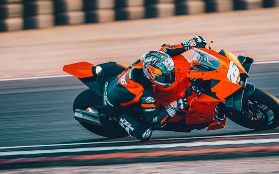 Neufahrzeug KTM 990 RC R - Bild 16
