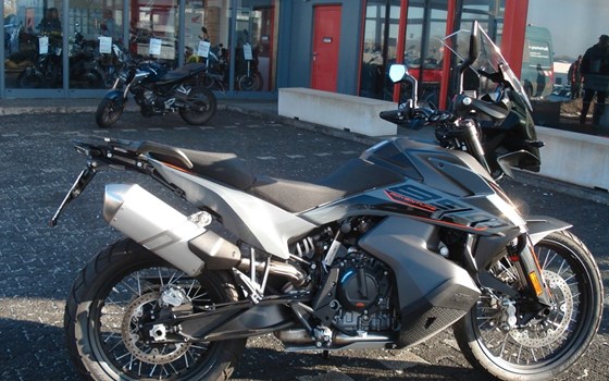 Gebrauchtmotorrad KTM 890 Adventure - Bild 3