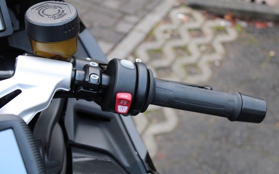 Gebrauchtmotorrad BMW K 1300 S - Bild 15