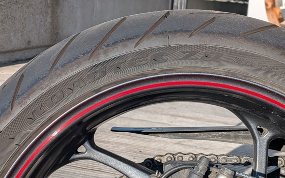 Gebrauchtmotorrad Triumph Street Triple - Bild 11