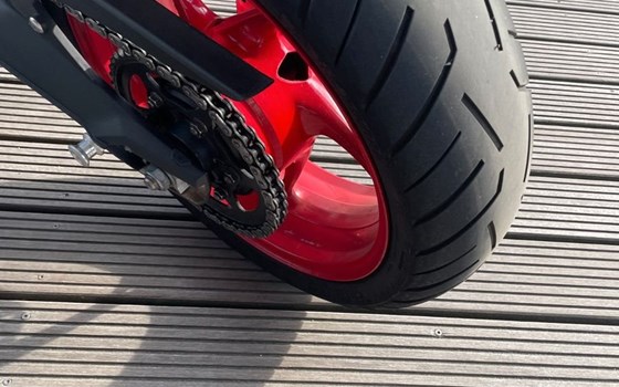 Gebrauchtmotorrad Triumph Street Triple RX - Bild 7