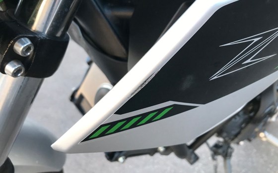 Gebrauchtmotorrad Kawasaki Z e-1 - Bild 9