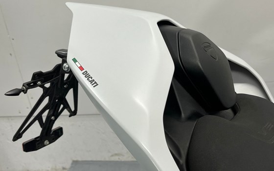 Gebrauchtmotorrad Ducati Panigale V2 - Bild 12