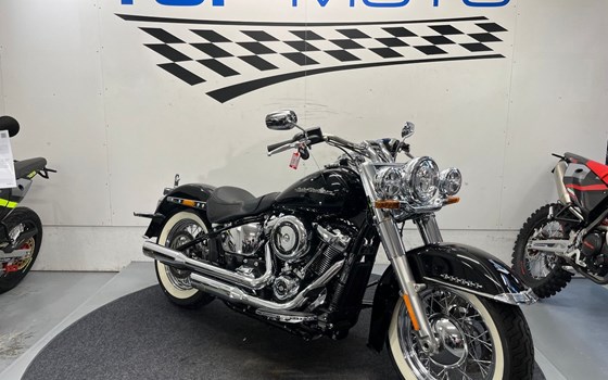 Gebrauchtmotorrad Harley-Davidson Softail Deluxe FLDE - Bild 1